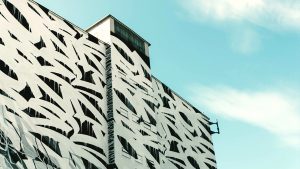 How to deal with graffiti